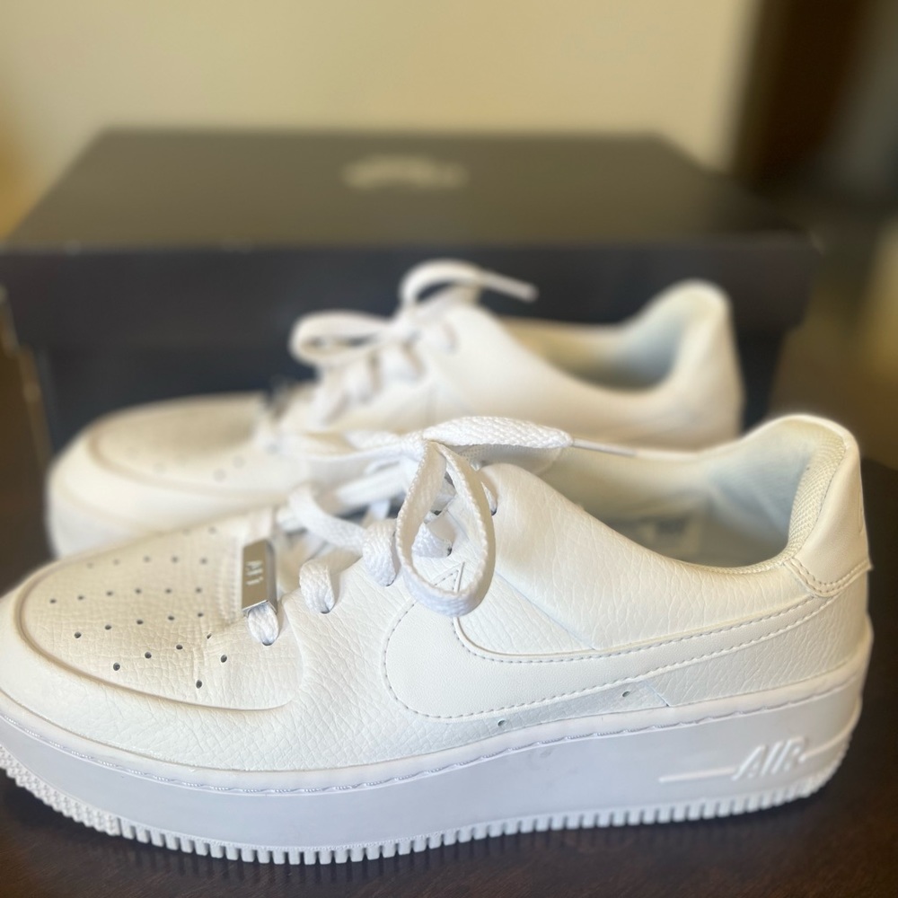 W AF1 Sage Low